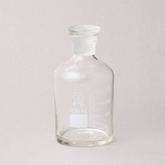 玻璃白小口瓶